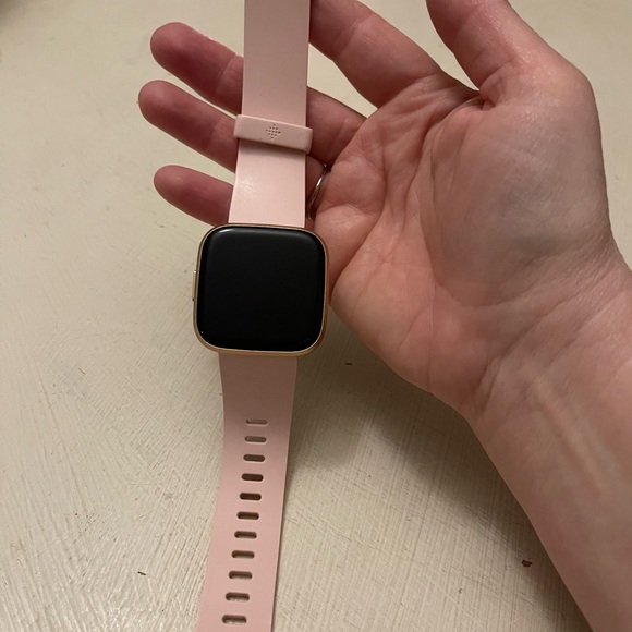 Pink Smartwatch with Advanced Features - Picture 1 of 3